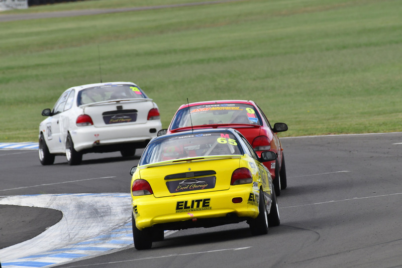 Excel  Feb 2026-379.jpg :: 65  Jeff Neve (NSW)          Pinnacle Graffix / Century Bat Hyundai Excel   