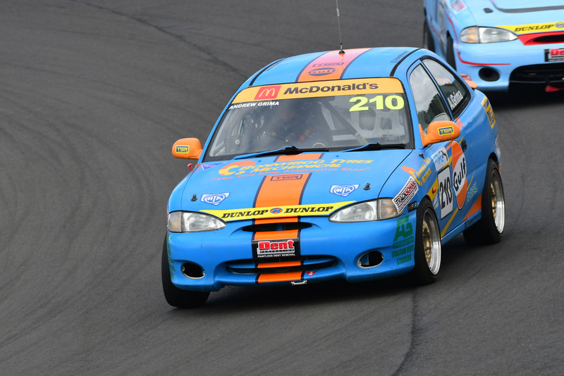 Excel  Feb 2026-383.jpg ::  210  Andrew Grima (NSW)       Team Grima Racing / Bonnyrigg  Hyundai Excel   