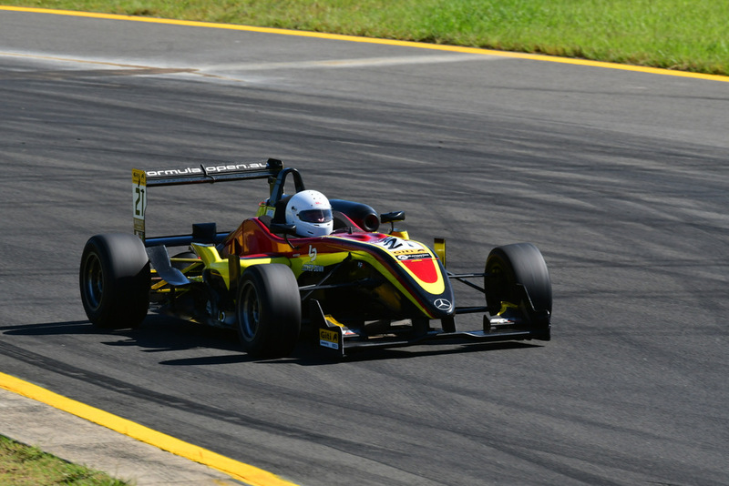 FC1 March 2026-007(1).jpg :: 21  Graeme Holmes (NSW)      CO Machining                   Dallara F3     