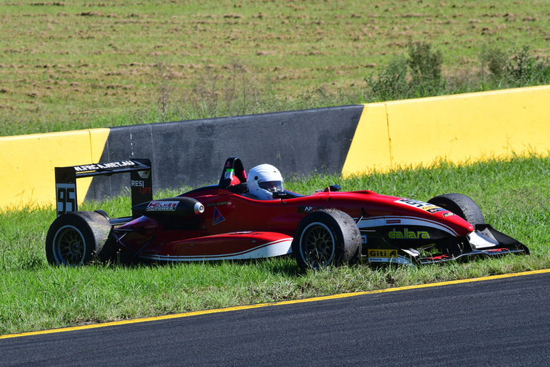 FC1 March 2026-185(1).jpg :: 95  Shayne Morrow (NSW)      Smjplastering                  Dallara Formula 3