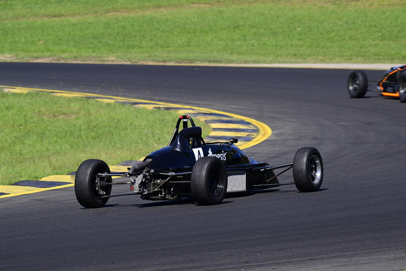 FF1 March 2026 (11).jpg ::  4  Robert Rowe (NSW)        Genesis Offices                Mondiale       