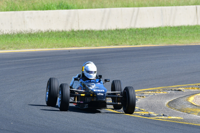FV1 March 2026-21.jpg :: 25  Andrew McKinnon (NSW)    SPE Racing                     Mako Mk III