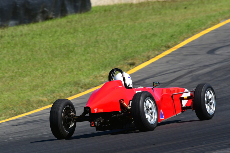FV1 March 2026-216.jpg :: 26  Paul Charlton (NSW)      SPE Racing                     Mako Mk III    