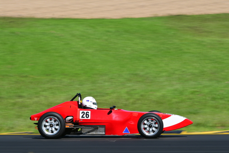 FV1 March 2026-244.jpg :: 26  Paul Charlton (NSW)      SPE Racing                     Mako Mk III    