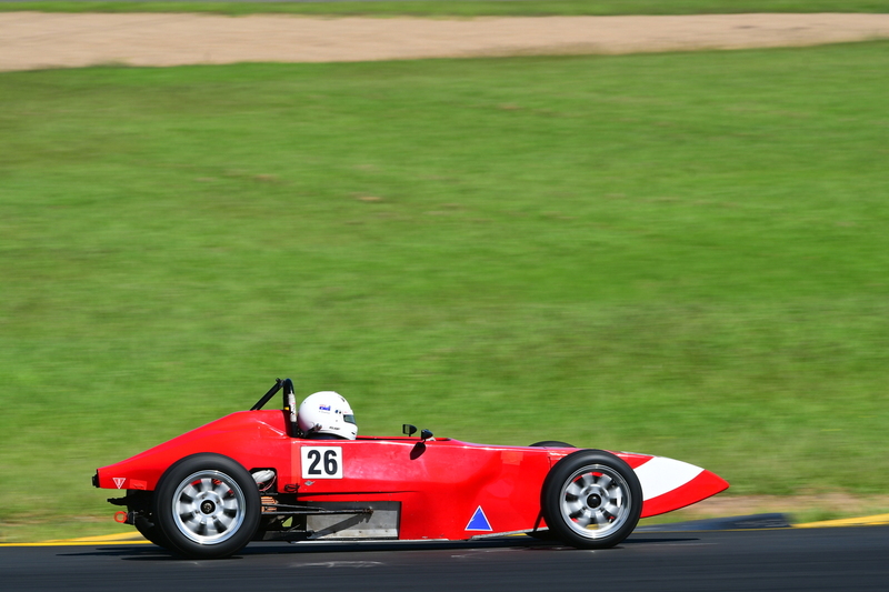 FV1 March 2026-245.jpg :: 26  Paul Charlton (NSW)      SPE Racing                     Mako Mk III    