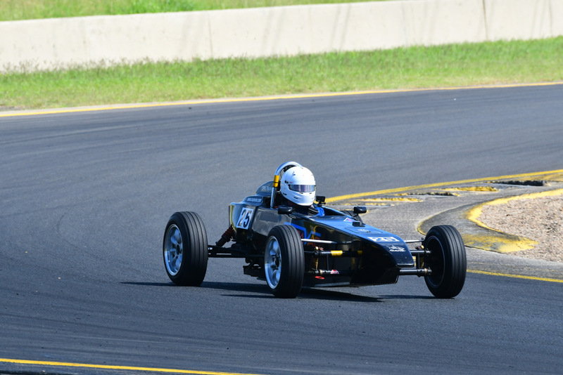 FV1 March 2026-27.jpg :: 25  Andrew McKinnon (NSW)    SPE Racing                     Mako Mk III