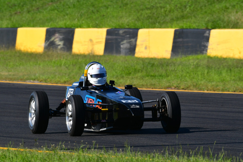 FV1 March 2026-279.jpg :: 25  Andrew McKinnon (NSW)    SPE Racing                     Mako Mk III