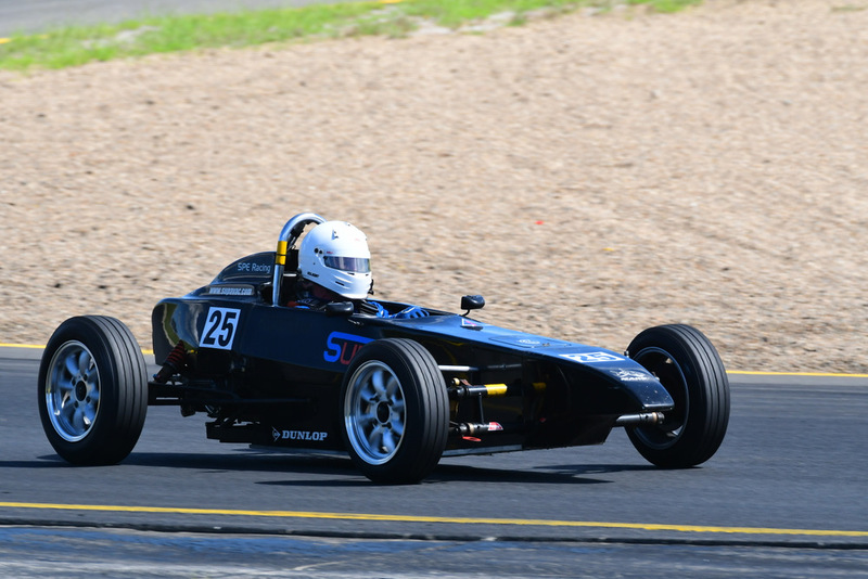 FV1 March 2026-28.jpg :: 25  Andrew McKinnon (NSW)    SPE Racing                     Mako Mk III