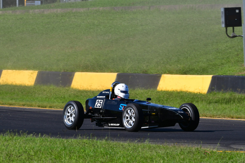 FV1 March 2026-311.jpg :: 25  Andrew McKinnon (NSW)    SPE Racing                     Mako Mk III