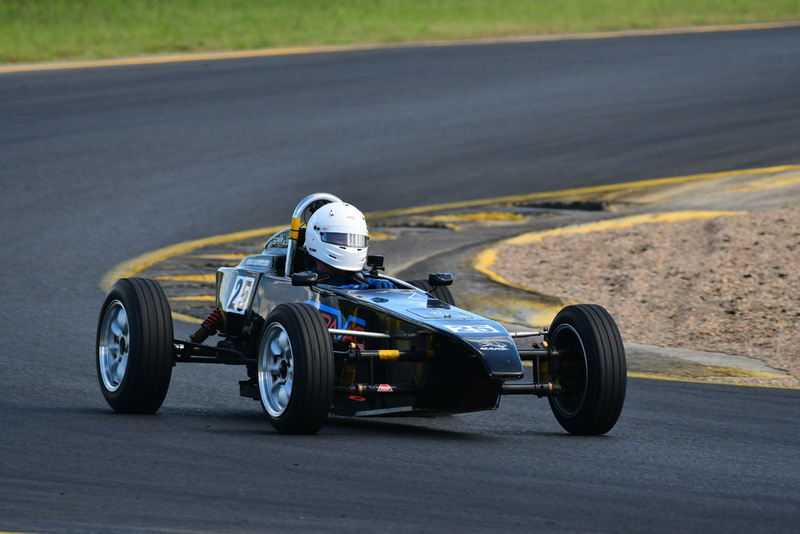 FV1 March 2026-38.jpg :: 25  Andrew McKinnon (NSW)    SPE Racing                     Mako Mk III