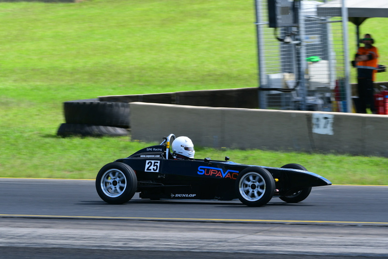 FV1 March 2026-71.jpg :: 25  Andrew McKinnon (NSW)    SPE Racing                     Mako Mk III