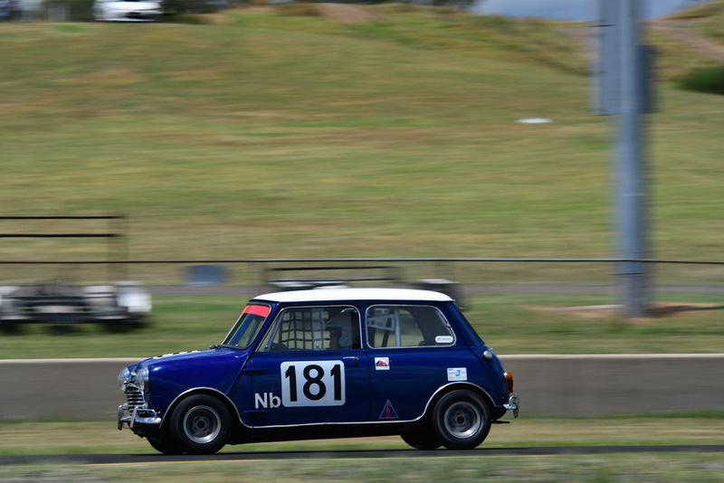 Group N Nov 2025-122.jpg :: 181  David Gray                     David Gray (NSW)         1963 Morris Mini