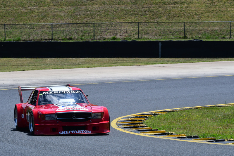 HSS Nov 2025-129(1).jpg ::  1  Simon Pfitzner (SA)      Simon Pfitzner                 1978 Mercedes 450 