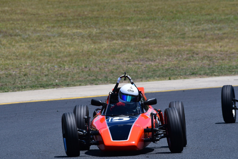 Hvee Nov 2025-101.jpg :: 15  Tony Paynter (NSW)       Tony Paynter                   1971 Stag