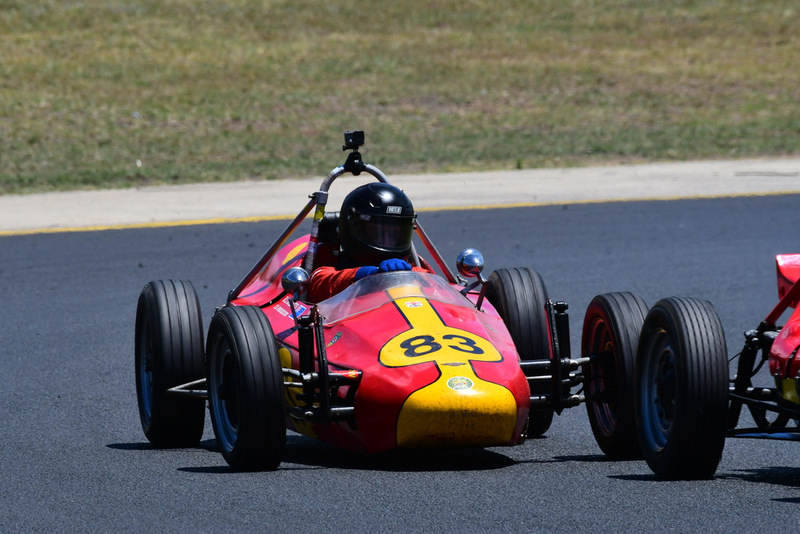 Hvee Nov 2025-108.jpg :: 83  Robert Willetts (NSW)    Robert Willetts                1965 Nota 