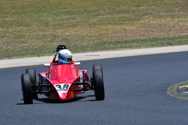 Hvee Nov 2025-123.jpg :: 38  Jonthan Scott (VIC)      Jonthan Scott                  1981 Elfin