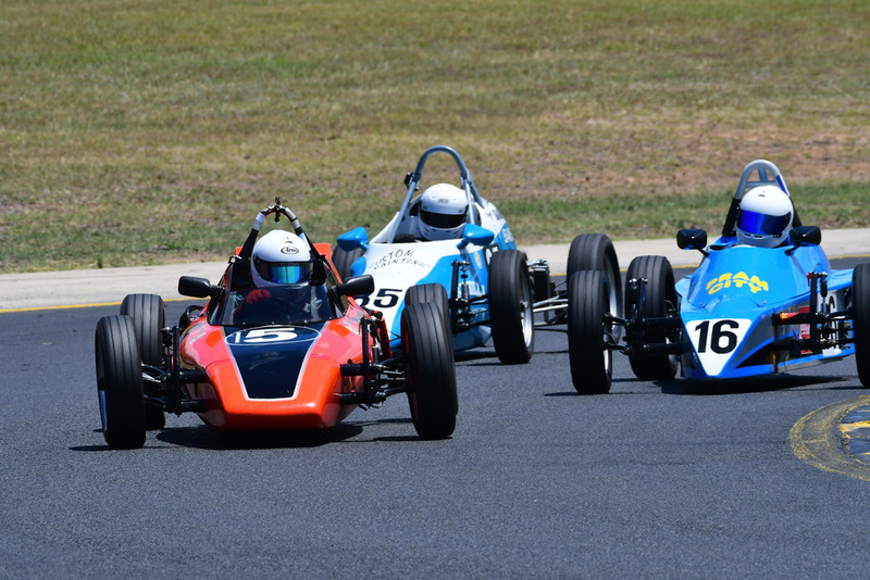 Hvee Nov 2025-128.jpg :: 15  Tony Paynter (NSW)       Tony Paynter                   1971 Stag