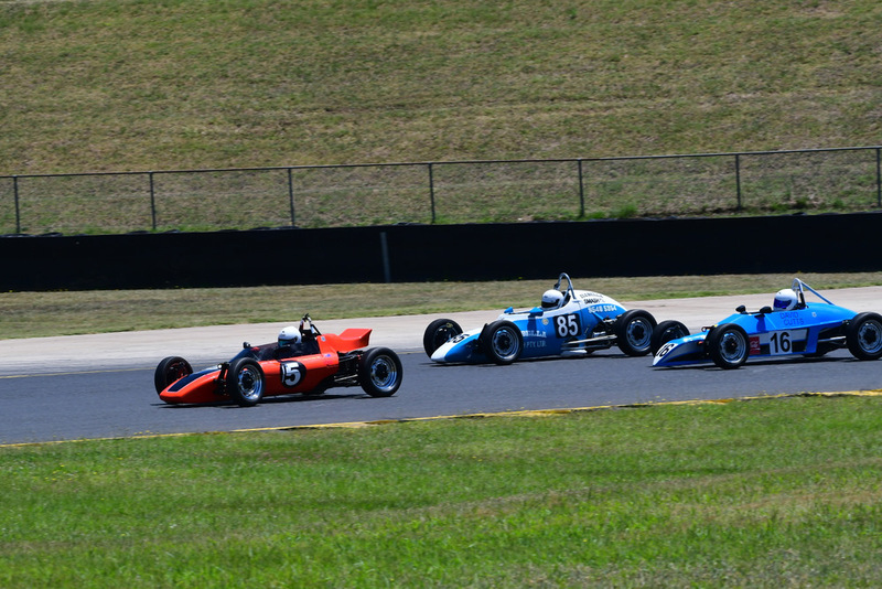 Hvee Nov 2025-134.jpg :: 15  Tony Paynter (NSW)       Tony Paynter                   1971 Stag