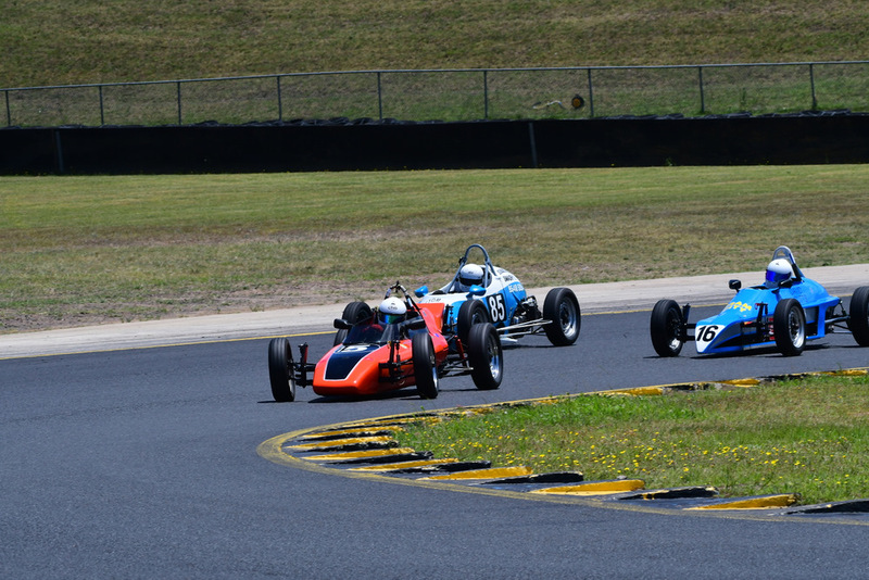 Hvee Nov 2025-136.jpg :: 15  Tony Paynter (NSW)       Tony Paynter                   1971 Stag