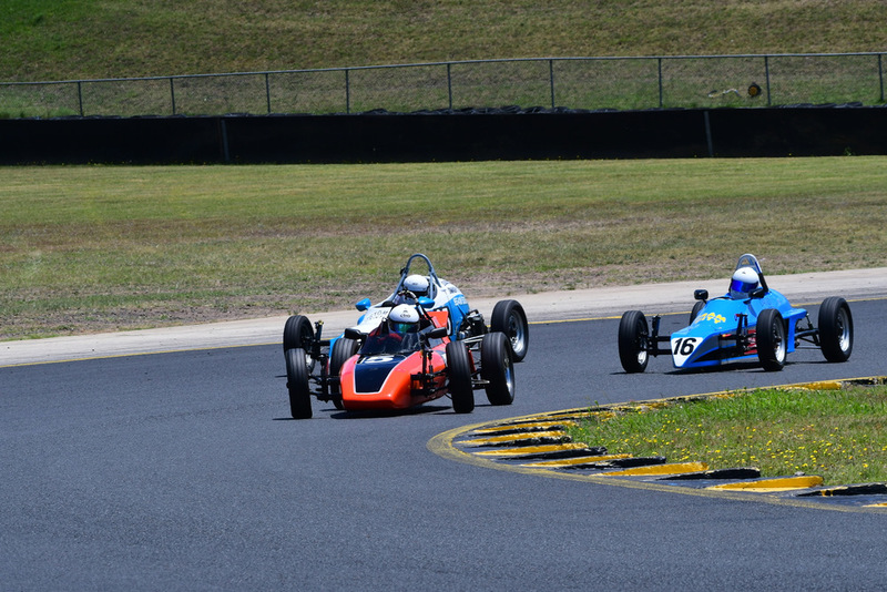 Hvee Nov 2025-137.jpg :: 15  Tony Paynter (NSW)       Tony Paynter                   1971 Stag