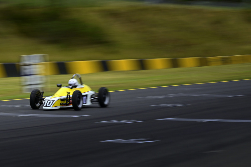 Hvee Nov 2025-3.jpg :: 10  Norm Johnstone (NSW)     Norm Johnstone                 1984 Spectre Formula