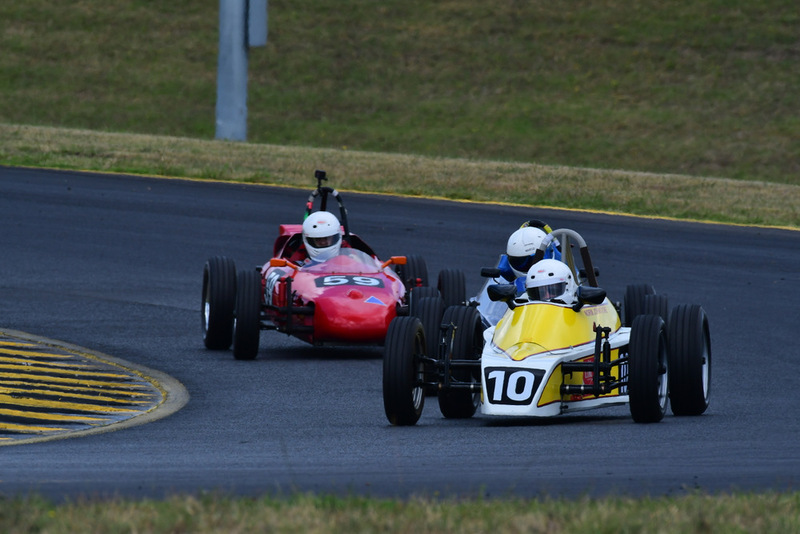 Hvee Nov 2025-51.jpg :: 10  Norm Johnstone (NSW)     Norm Johnstone                 1984 Spectre Formula