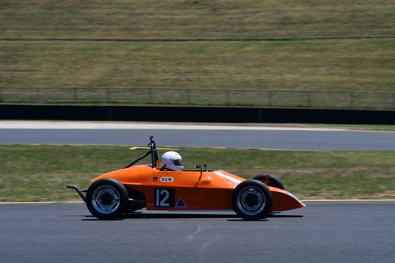 Hvee Nov 2025-75.jpg :: 12  Peter Mohacsi (NSW)      Peter Mohacsi                  1981 Spectre 