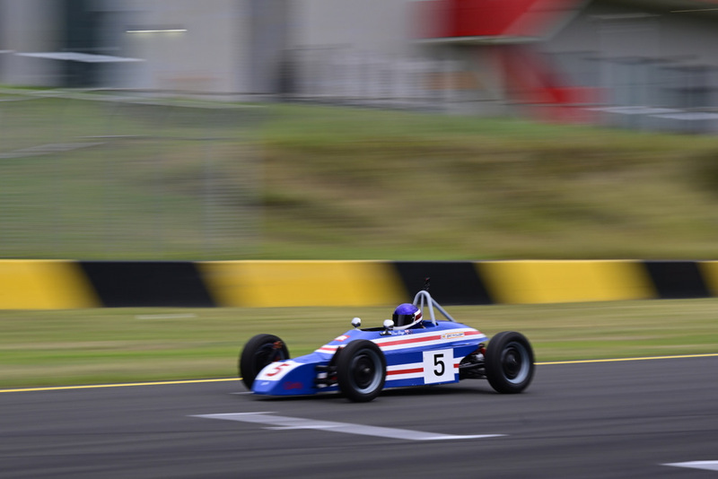 Hvee Nov 2025-8.jpg ::  5  Dean Briggs (VIC)        Dean Briggs                    1981 Spectre