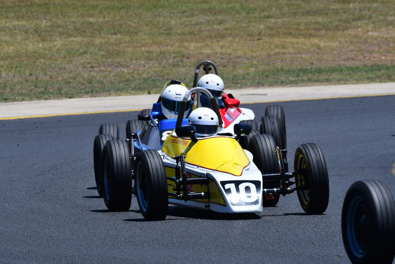 Hvee Nov 2025-95.jpg :: 10  Norm Johnstone (NSW)     Norm Johnstone                 1984 Spectre Formula