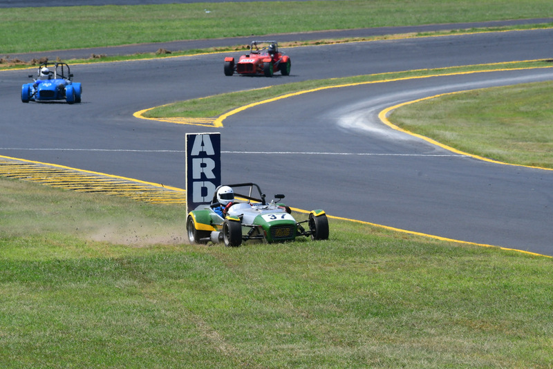 SU Feb 2026-257.jpg :: 37  David Thirlwall (VIC)    Jackie Thirlwall               NRC-2 Clubman 