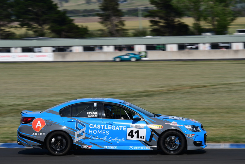 Super TT Nov 2025 (499).jpg ::  41  Tony Virag (NSW)         Castlegate Homes               Holden Commodore 
