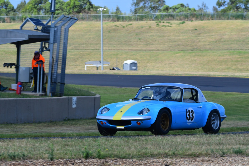 Supersprints Nov 2025 (37).jpg :: 133  Nick Livanes (NSW)       Nick Livanes                   1963 Lotus Elan 