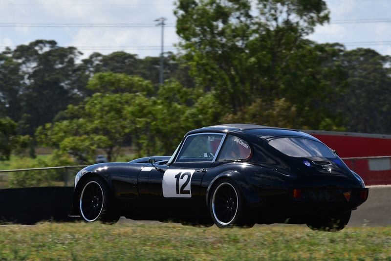 Supersprints Nov 2025 (56).jpg :: 12  Jac Cousin (ACT)         Jac Cousin                     1969 Jaguar E Type 