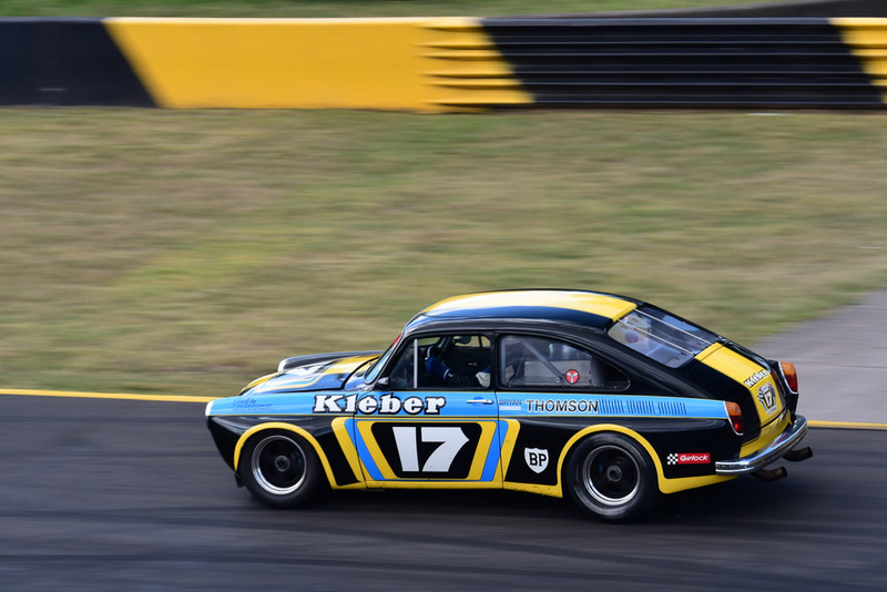 Supersprints Nov 2025 (71).jpg ::  17  Peter Fowler (VIC)       Peter Fowler                   1969 VW Fastback