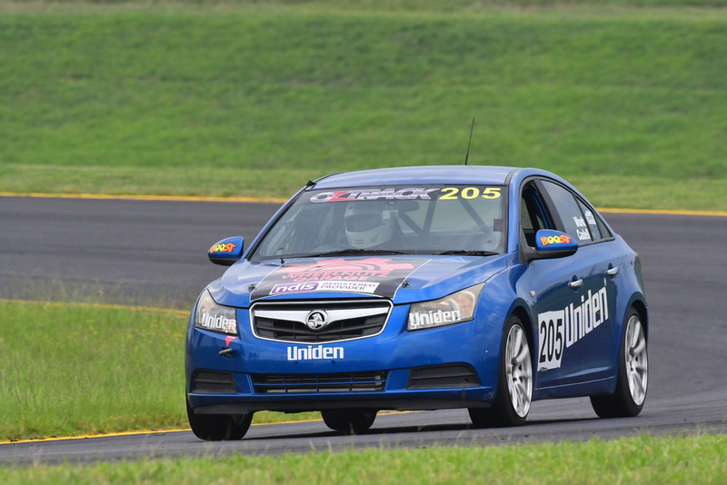 TT Feb 2026-025.jpg :: 205  Richard Mork (NSW)       Uniden                         Holden Cruze    