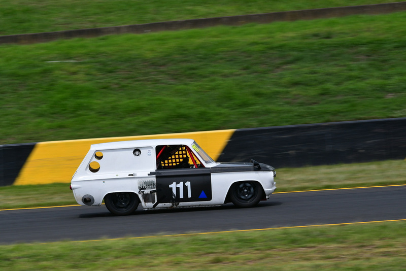 TT Feb 2026-083.jpg :: 111  David Miller (NSW)       Miller Chassis                 Mazda 800 Wagon