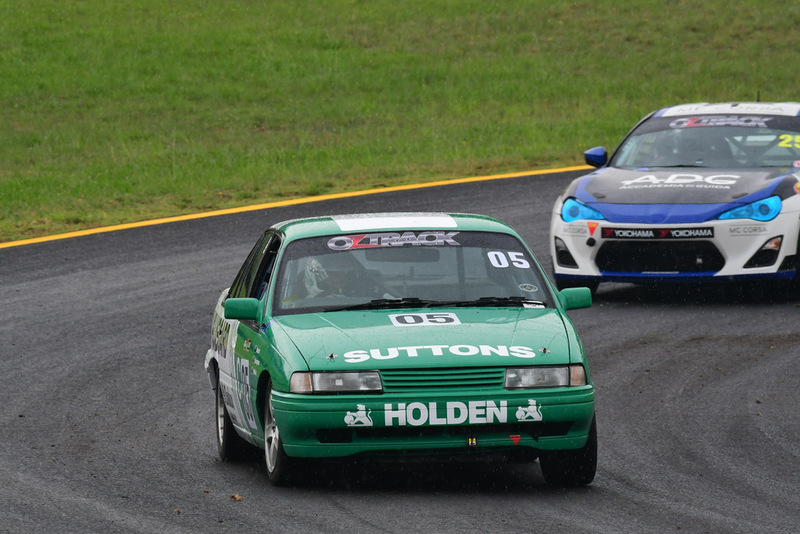 TT Feb 2026-112.jpg :: 05  Peter Brierley (NSW)     Austral Propellers             Holden Commodore VN 