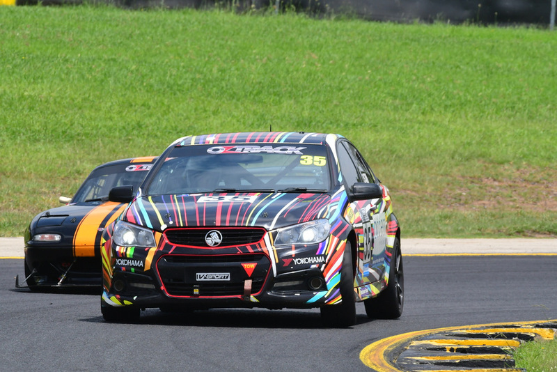 TT Feb 2026-234.jpg :: 35  David Seraglio (NSW)     Access Pipelines               Holden Commodore VF 