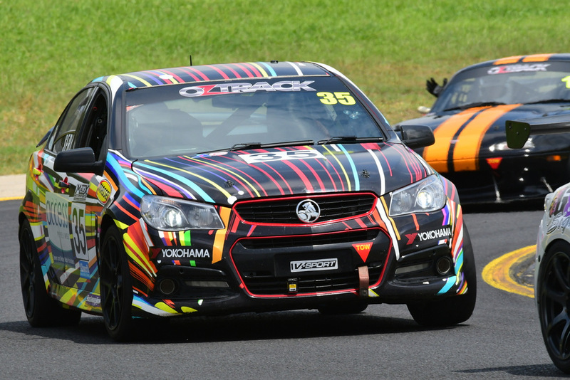 TT Feb 2026-246.jpg :: 35  David Seraglio (NSW)     Access Pipelines               Holden Commodore VF 