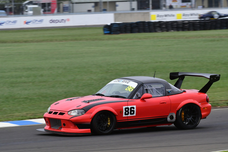 Wakefield 300 March 2026-075.jpg :: 86  H.Cooper/J.Copeman       Jackson Copeman Motorsport     Mazda MX5 NB 