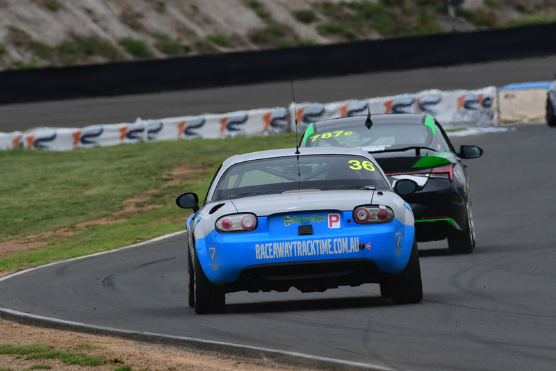 Wakefield 300 March 2026-140.jpg :: 36  R.Schmitz/B.Howard       Raceaway Track Time            Mazda MX5    