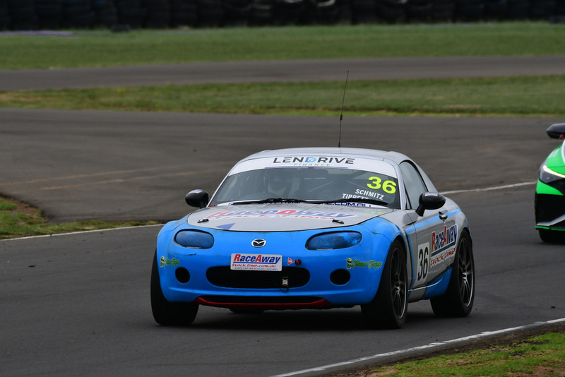Wakefield 300 March 2026-163(1).jpg :: 36  R.Schmitz/B.Howard       Raceaway Track Time            Mazda MX5    
