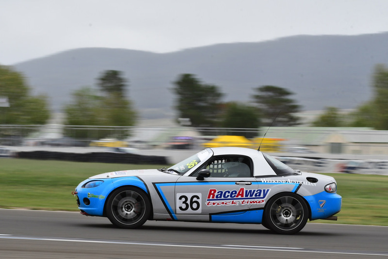 Wakefield 300 March 2026-290(1).jpg :: 36  R.Schmitz/B.Howard       Raceaway Track Time            Mazda MX5    