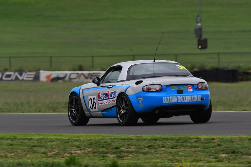 Wakefield 300 March 2026-330.jpg :: 36  R.Schmitz/B.Howard       Raceaway Track Time            Mazda MX5    