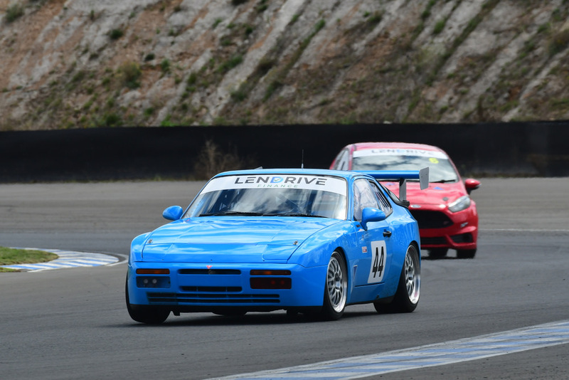 Wakefield 300 March 2026-350.jpg ::  44  C.Stannard/C.Polis                                      Porsche 944 S2