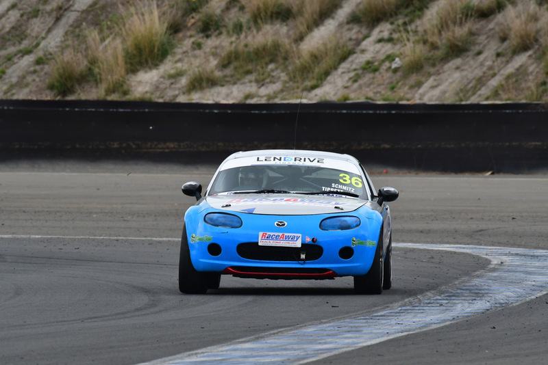 Wakefield 300 March 2026-466(1).jpg :: 36  R.Schmitz/B.Howard       Raceaway Track Time            Mazda MX5    