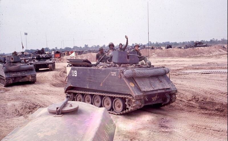 25th Inf Div (4th Cav) - V27122L.jpg :: 25th Inf Div, 4th Cav, Vietnam War - US ARMY PHOTO: M113 apc 3/4th Cavalry, 25th Infantry Division \