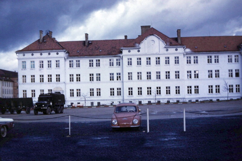 3rd Inf Div (9th Eng Bn) - A2581.jpg :: 3rd Inf Div, 9th Eng Bn, Vietnam War - US ARMY PHOTO: A Co, 9th Engineer Battalion barracks located in Jager Kaserne, 1960-1963.
