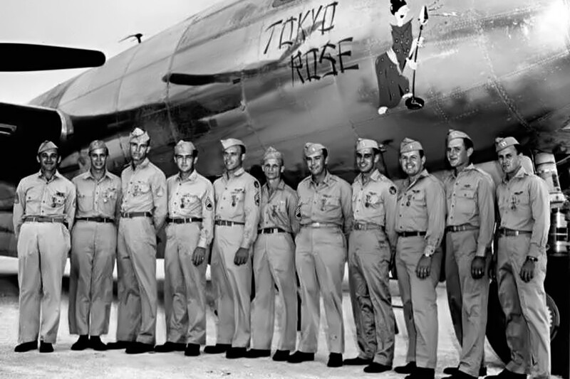 B-29 Superfortress - AA11515F.jpg :: B-29/F3, Superfortress, WW II - US ARMY AIRFORCE PHOTO: Tokyo Rose photo taken 1 Nov 1943 of the crew standing by Boeing B-29/F-13 Superfortress (w/o crew names). The Boeing B-29 Superfortress served as the basis for the late-World War II, F-13 long-range reconnaissance conversion model. Special B-29 altered to take aerial photos. Lt. Elmer Dixson, Tyler, Texas, native Elmer Dixson was a U.S. Army Air Force photographer that captured images of bombing targets from high above. He captured pre and post-strike images of both Hiroshima and Nagasaki.