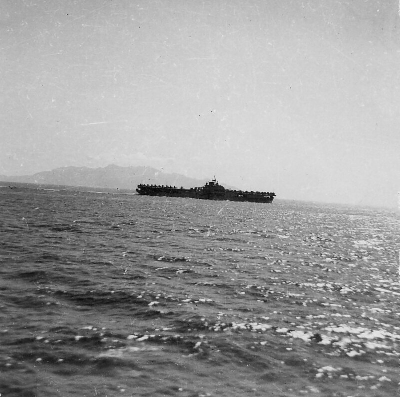 USS Bon Homme Richard (CV-31) - N436G.jpg :: USS Bon Homme Richard (CV-31), Aircraft Carrier, Korean War - US NAVY PHOTO: USS Bon Homme Richard (CV-31) off Korea, Oct 1951.
